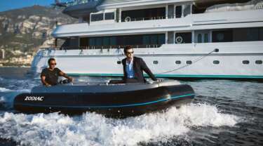 Zodiac eJET boats yacht