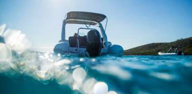 Zodiac Medline boats bimini