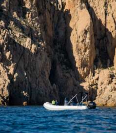 Semi-rigid boat 5m Medline 580 cliff