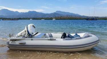 Cadet Alu sur la plage