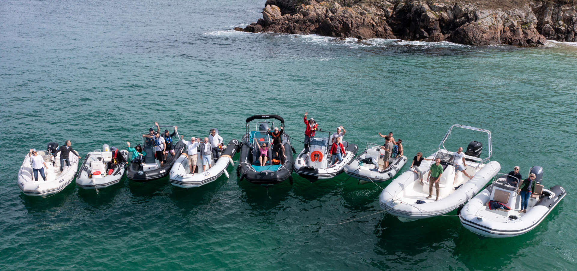 Club Zodiac bateaux regroupés