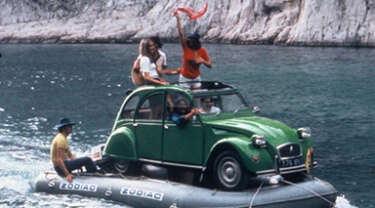 Histoire Bateaux Zodiac voiture