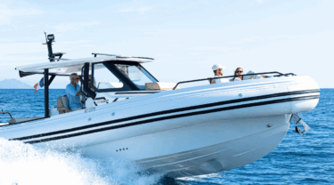 Zodiac XCC outboard powerboats